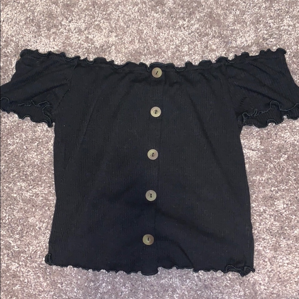 Cropped shirt
